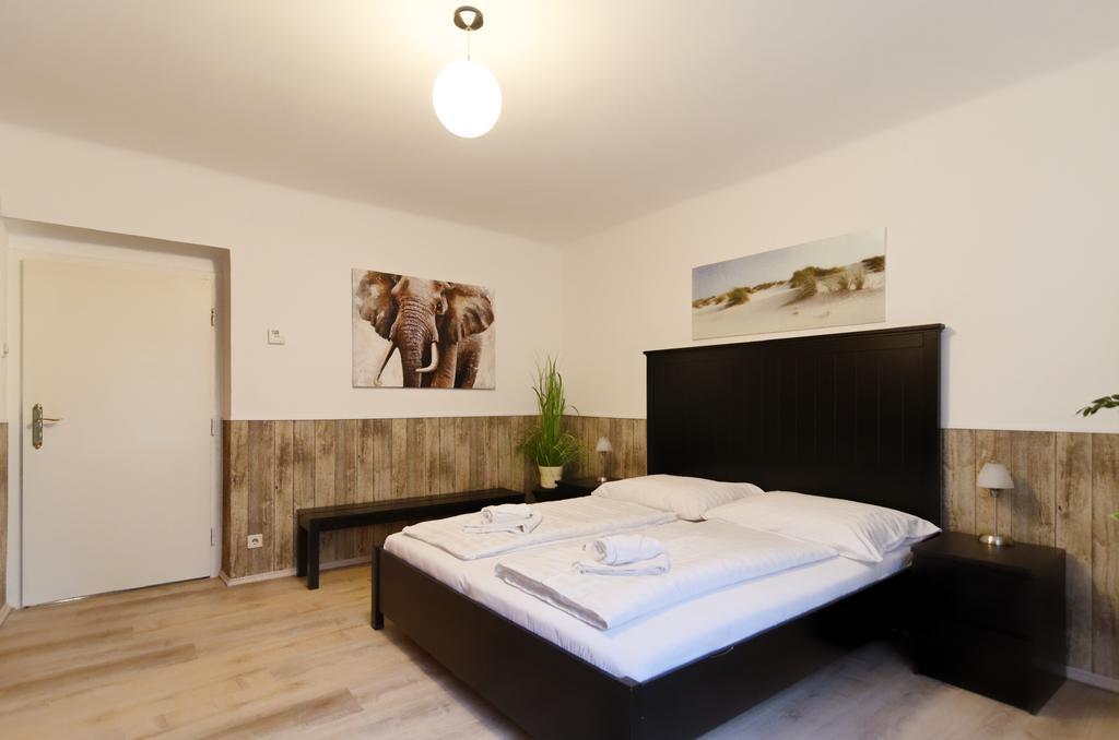 Manu Apartment Hennersdorf Екстер'єр фото